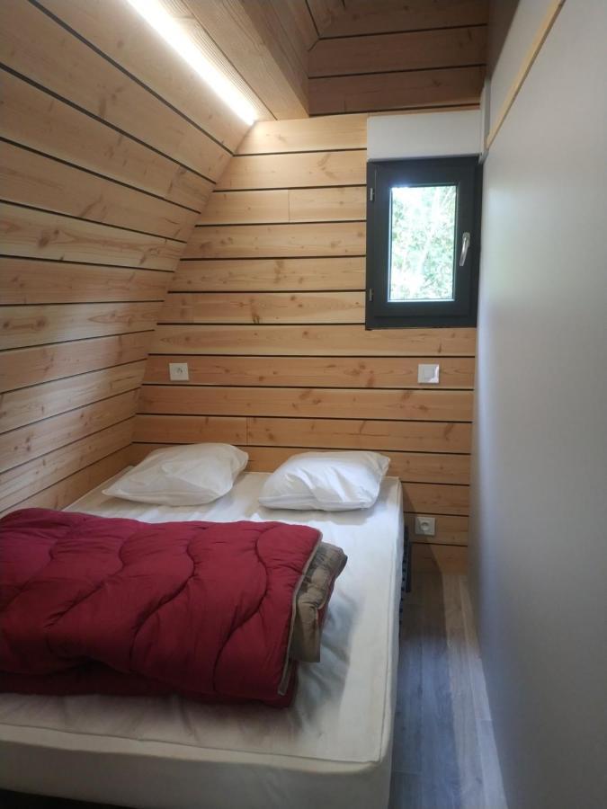 Camping Le Pre Morjal Ispagnac Exterior foto