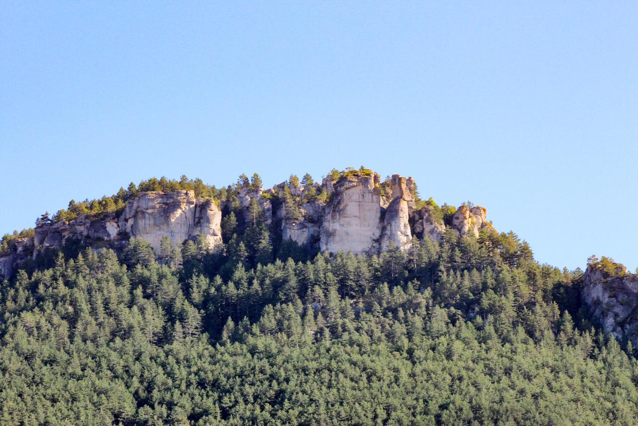 Camping Le Pre Morjal Ispagnac Exterior foto