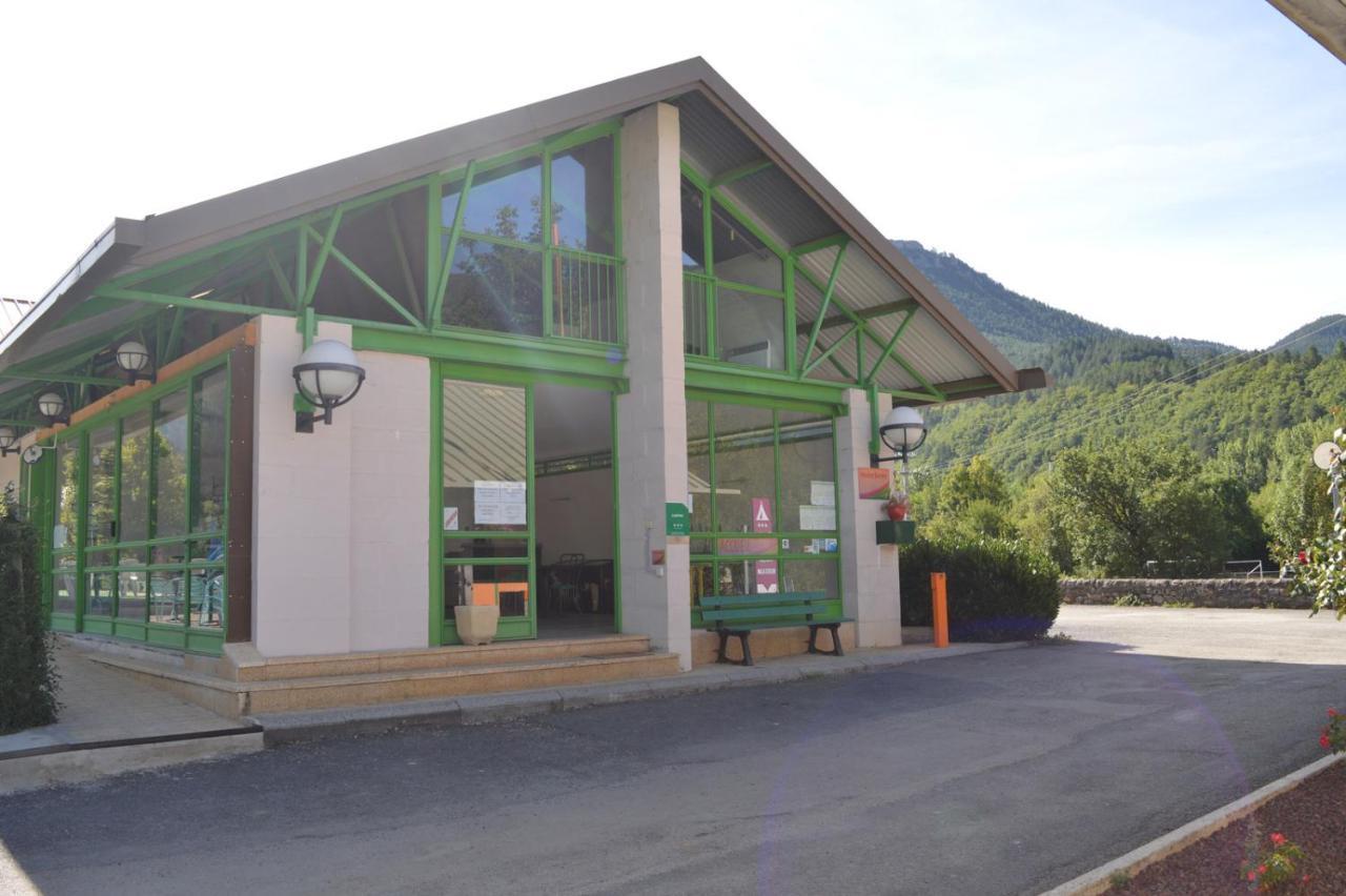 Camping Le Pre Morjal Ispagnac Exterior foto